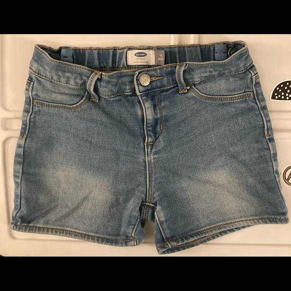 Old Navy Other - Jean shorts with adjustable waist and stretch